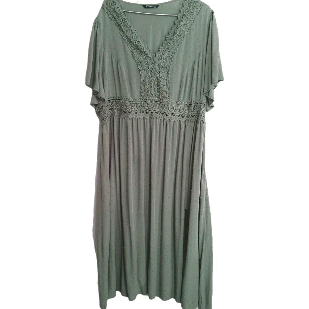Boomchic Green Sz 22 Maxi Dress Swiss-Dot pattern with Crochet Lace At Neckline
